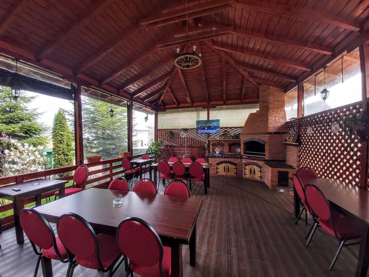 Pensiunea Agroturistica Piscul Soarelui Cîmpulung Exterior foto